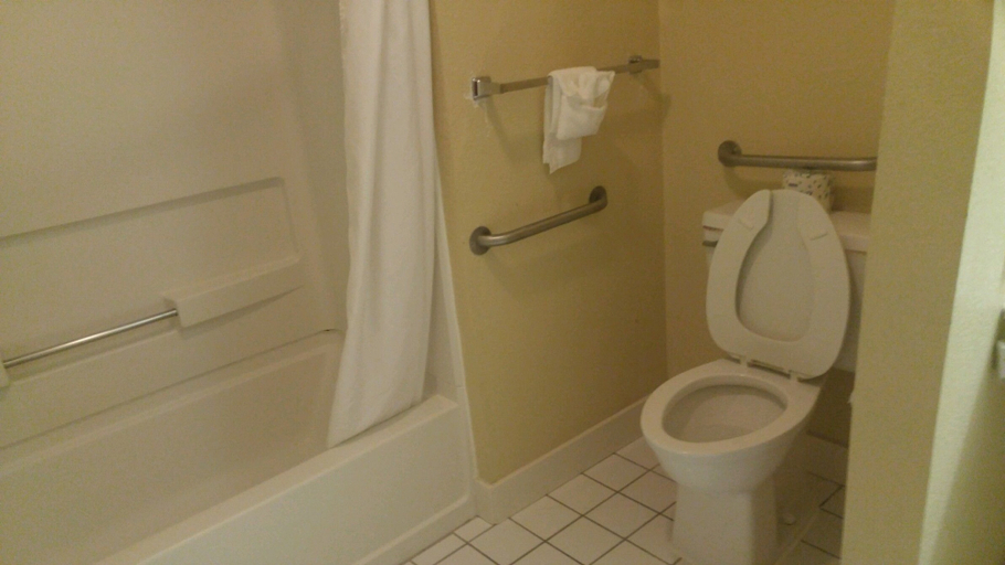 Bathroom 5, Quality Inn & Suites Covington, Tipton