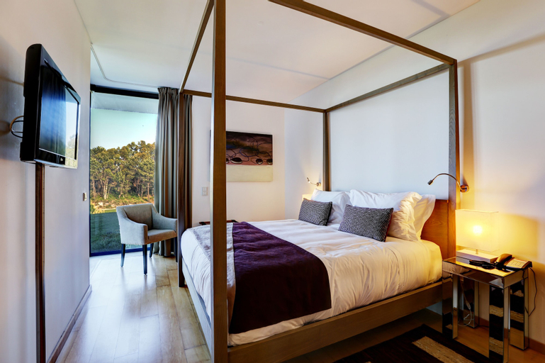 Bedroom 12