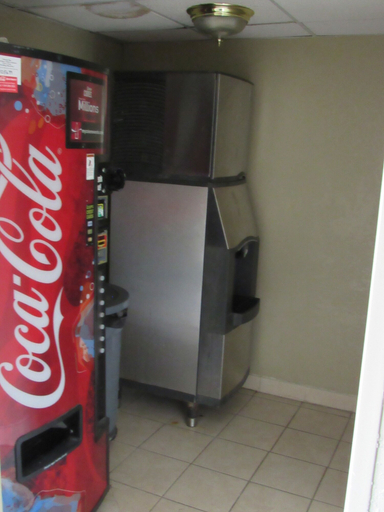 Food & Drinks 4, Super 8 by Wyndham New Cumberland, York