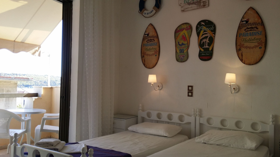 Bedroom 3, Hotel Rachel, Attica