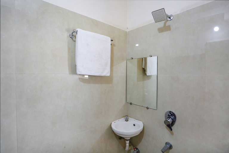 Bathroom 3, Fabhotel Destiny 74, Indore
