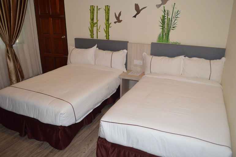 Bedroom 4, Angsoka Hotel, Hilir Perak