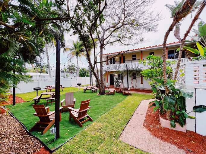 Others 4, The Leeward Apartments By Lowkl, Broward