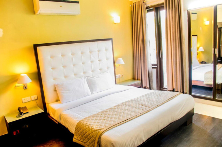 Bedroom 3, Fabhotel Anutham, West