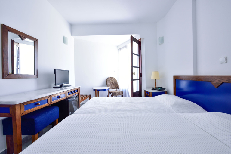 Bedroom 3, Kalidon Beach Hotel, North Aegean
