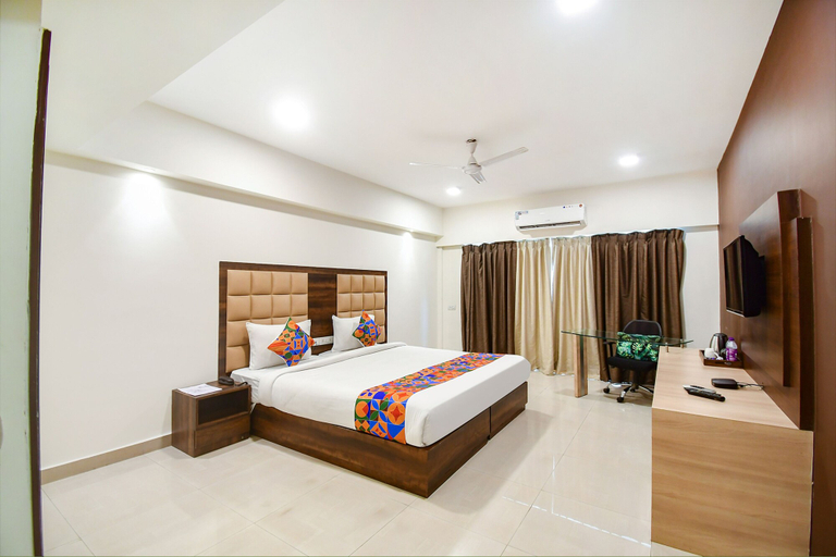 Bedroom 3, FabHotel Xen Suites - Hotel & Resorts, North 24 Parganas