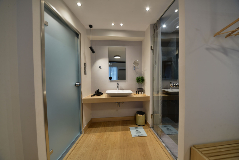 Bathroom 5, A.P. Acropolis View Apartments, Attica