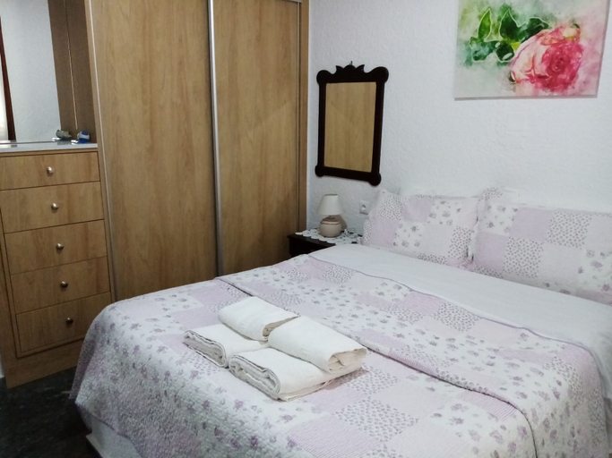 Bedroom 3, Vangelis Villas, Crete