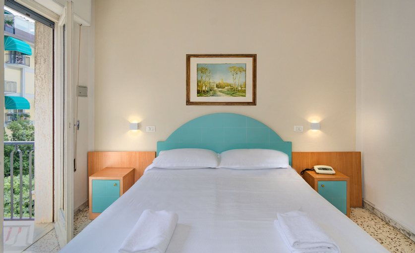 Bedroom 15