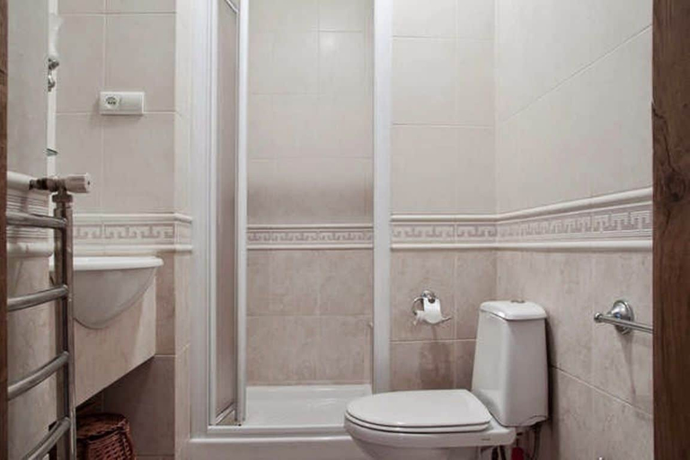 Bathroom, Apartment Berindy 3, L'vivs'ka