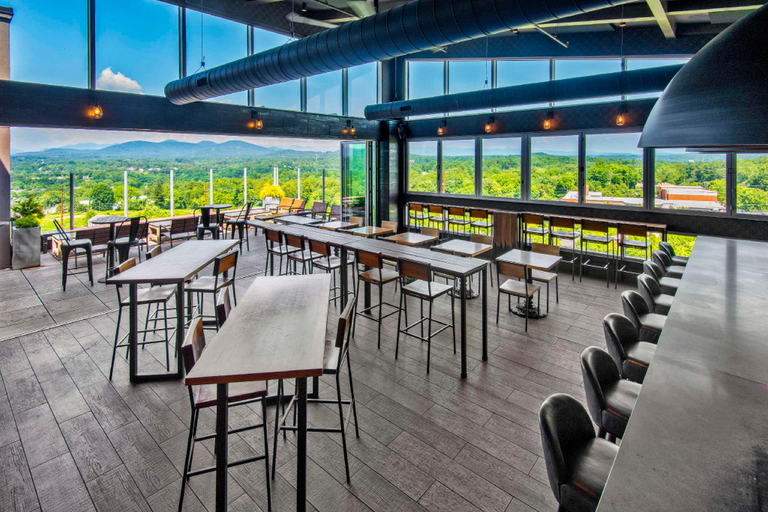 Food & Drinks 5, Doubletree by Hilton Asheville Downtown, Buncombe