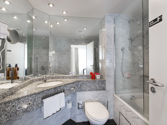 Bathroom 5, Dormero Hotel Dessau-Rosslau, Dessau-Roßlau