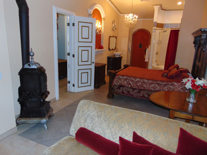 Bedroom 3, Poco Cielo Hotel, Tijuana