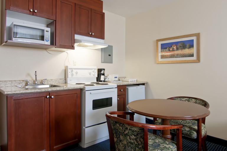 Dining Room 5
