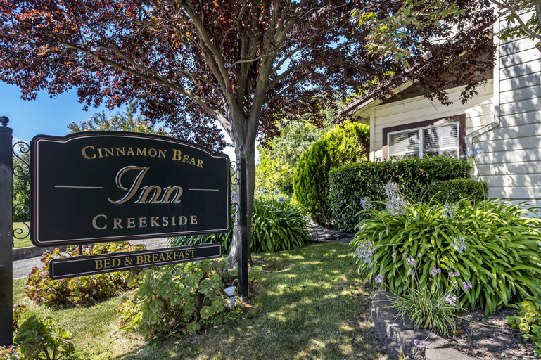 Cinnamon Bear Creekside Inn, Sonoma
