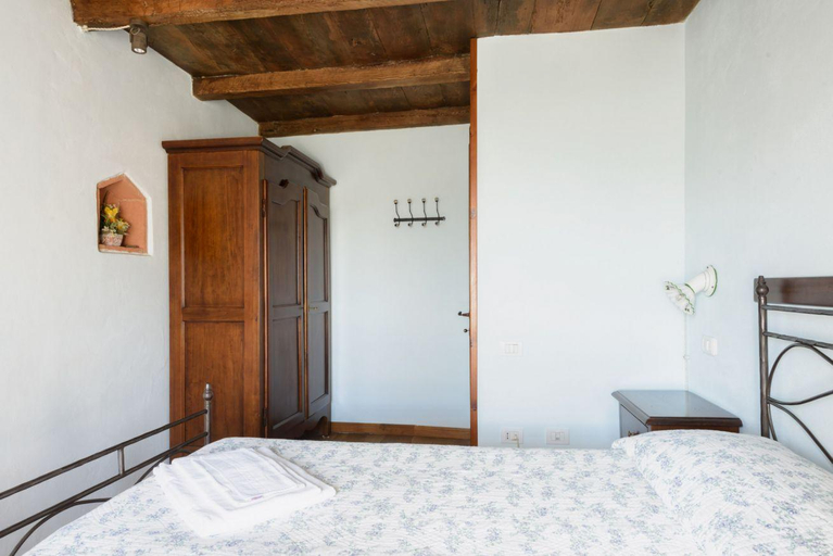 Bedroom 2, Il Borgo Dei Corsi Holiday House - Albergo Diffuso , Arezzo