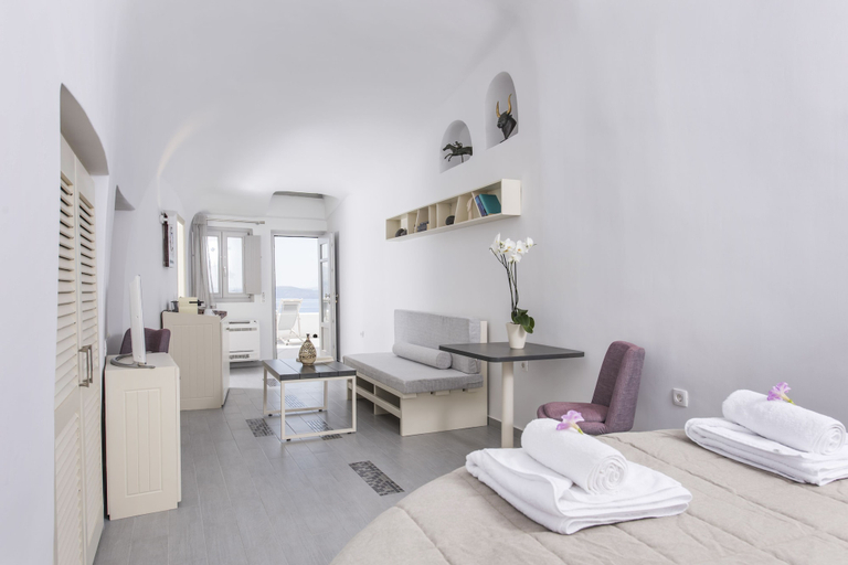 Bedroom 3, Ambition Suites, South Aegean