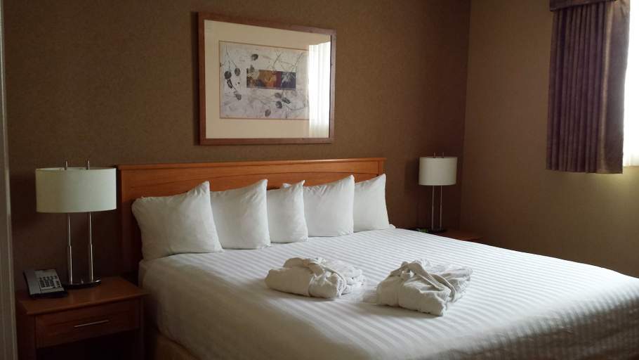 Bedroom 3, Days Inn & Suites by Wyndham West Edmonton, Division No. 11