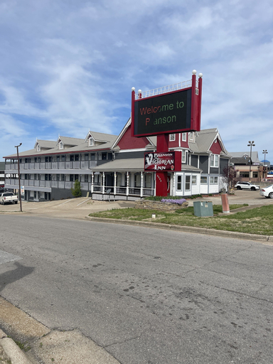 Exterior & Views 13