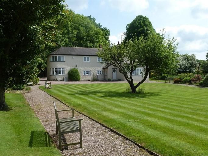 Others 5, The Coach House, Staffordshire