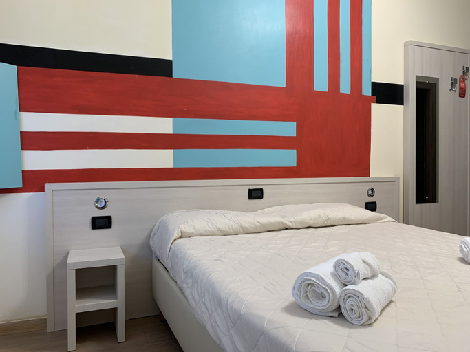 Bedroom 24