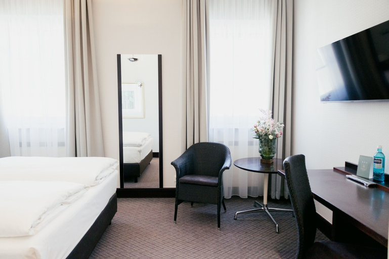 Bedroom 10