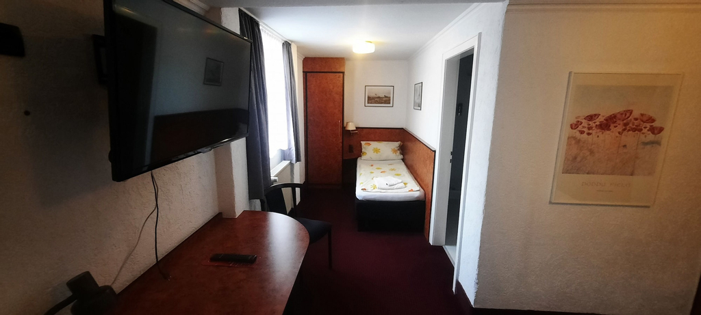 Bedroom 8
