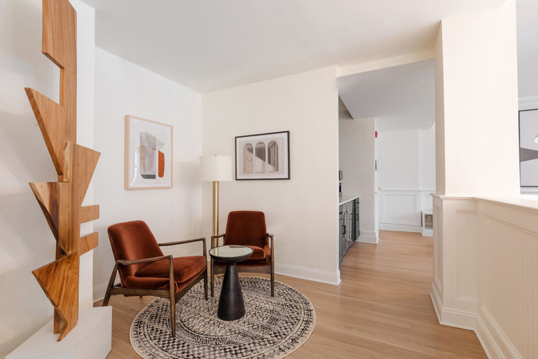Others 4, Dupont Circle Embassy Inn by FOUND, Washington D.C.