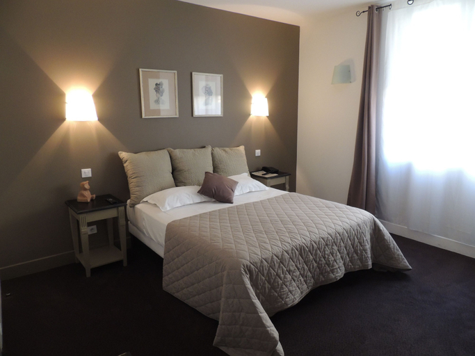 Bedroom 3, Logis Hôtel Restaurant du Parc, Vaucluse