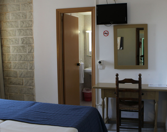 Bedroom 3, Hotel Balear, Baleares
