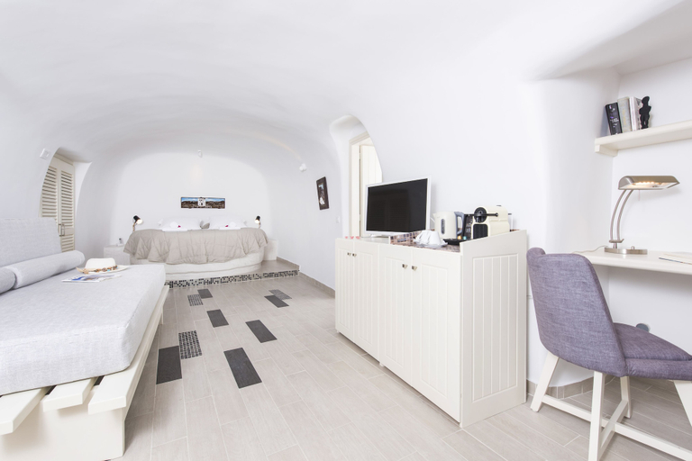 Bedroom 5, Ambition Suites, South Aegean