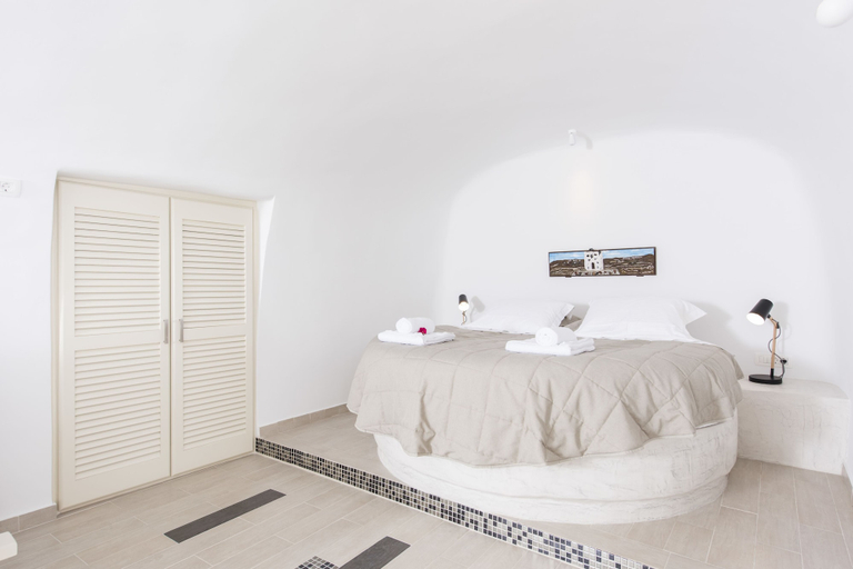 Bedroom 5, Ambition Suites, South Aegean