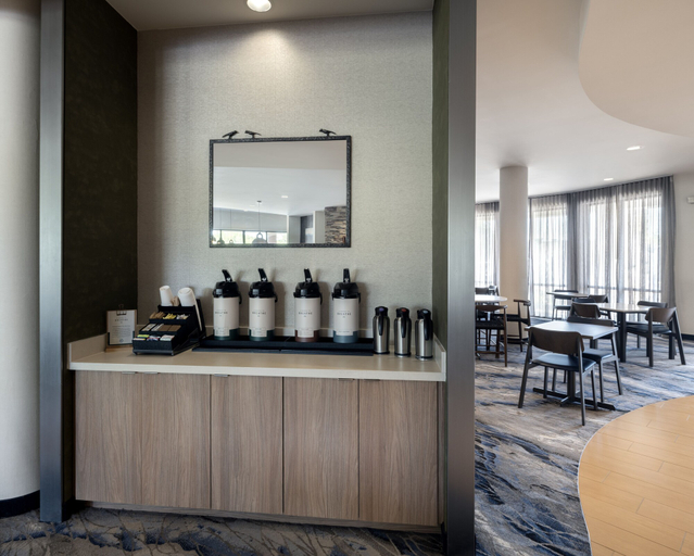 Food & Drinks 5, Fairfield Inn & Suites Orlando Ocoee, Orange