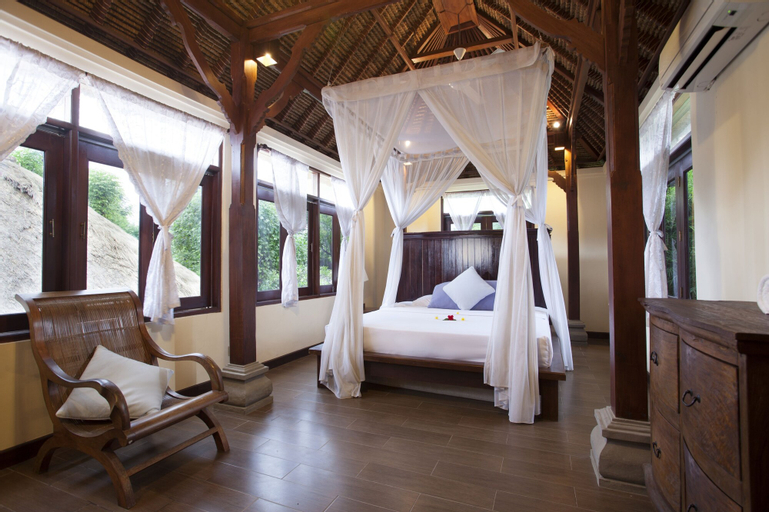 Bedroom 23