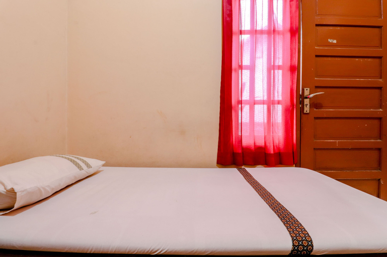 Bedroom 12