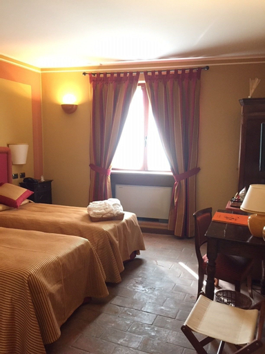 Bedroom 6