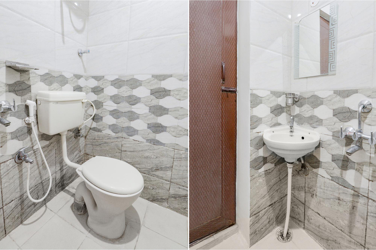 Bathroom 5, FabHotel Ivory Pearl, Bangalore
