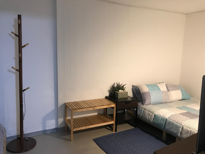 Others 3, Your Home, Yongsan