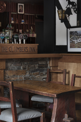 Food & Drinks 5, The Climbers Inn