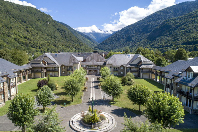 Exterior & Views 2, Village Club Les Balcons des Pyrénées, Haute-Garonne