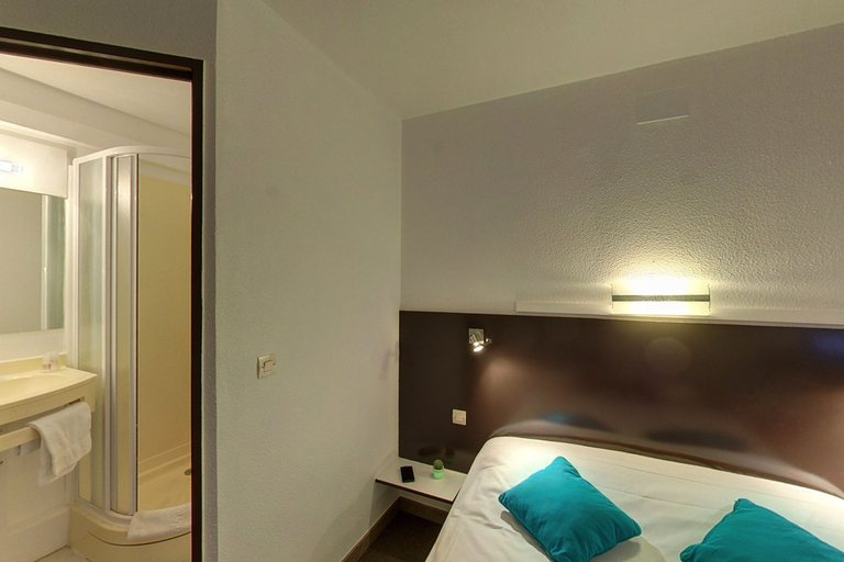 Bedroom 4, The Originals Access, Hôtel Béziers Est, Hérault