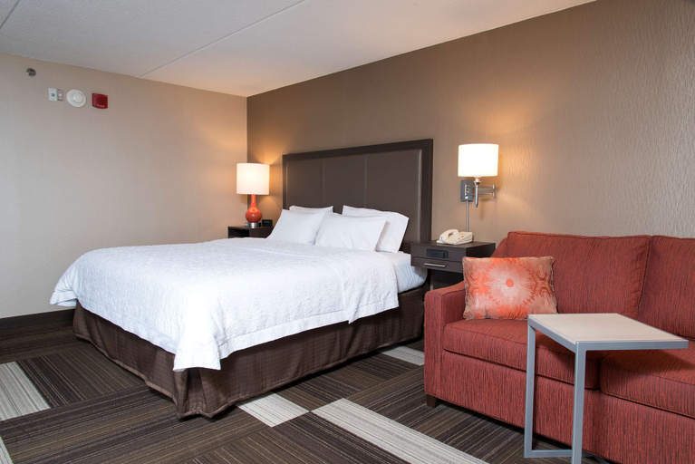 Bedroom 3, Hampton Inn Seymour, Jackson