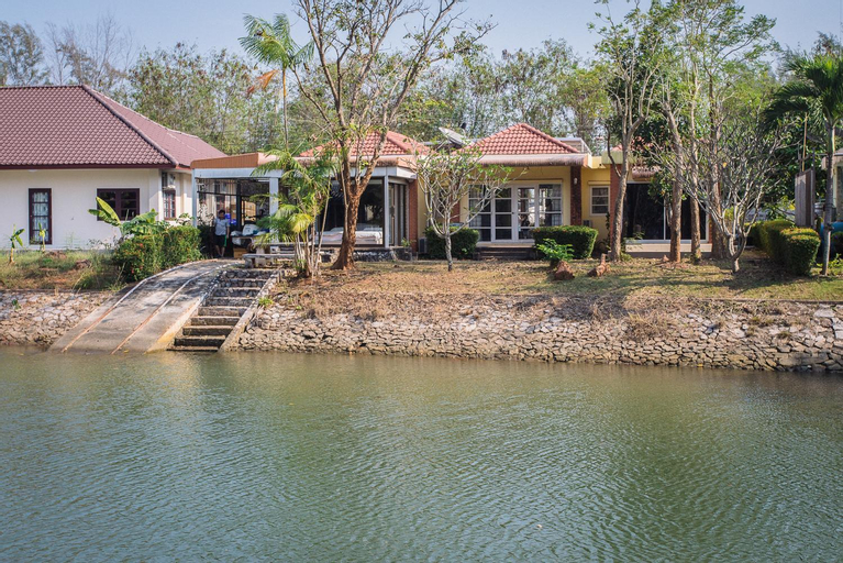 F22 Large 3 Bedrooms beach house WIFI Full Kitchen, Klaeng
