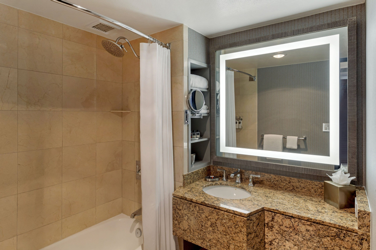 Bathroom 8