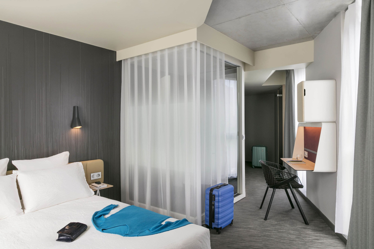 Bedroom 2, OKKO Hotels Paris Porte de Versailles, Paris