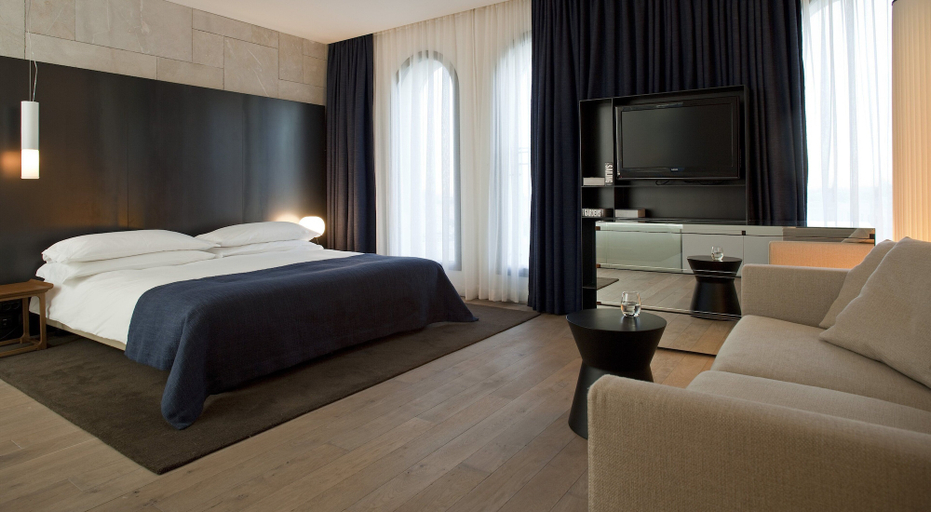 Bedroom 4, Mamilla Hotel, Jerusalem
