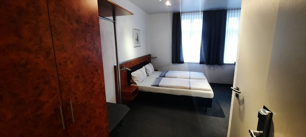 Bedroom 6