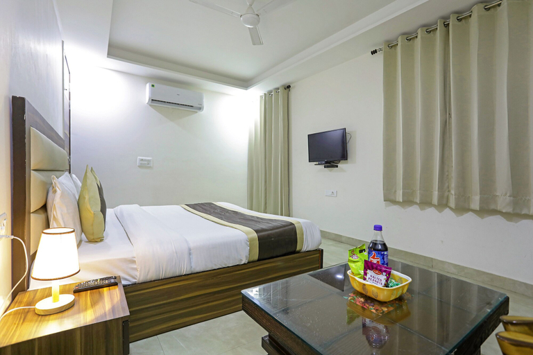 Bedroom 2, Fabhotel White House Bnb, Delhi