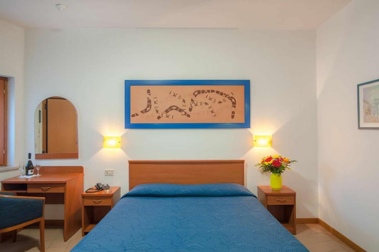 Bedroom 4, Hotel Boomerang, Rome