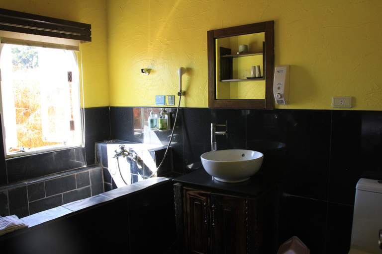 Bathroom 3, Provence Rose Lodge in Ching Jing, Nantou